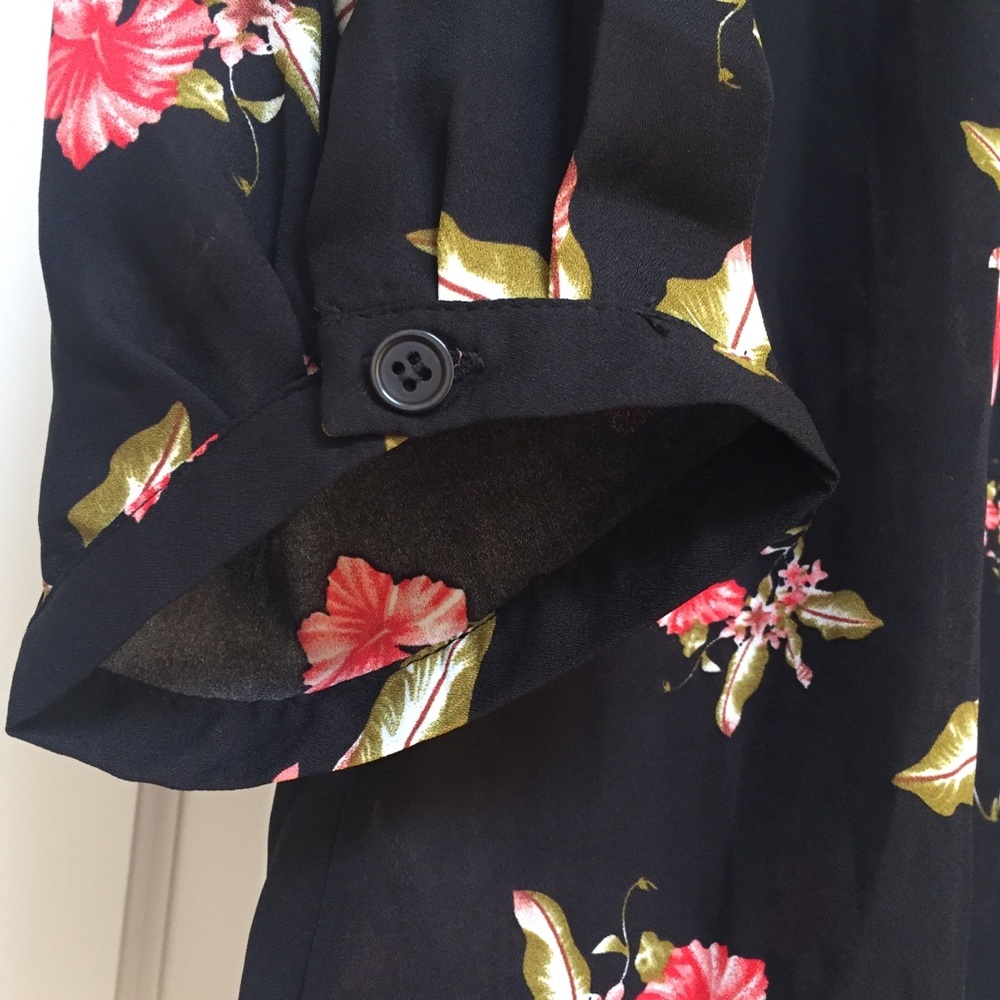 NWOT Roly Poly Blouse - Picture 3 of 8